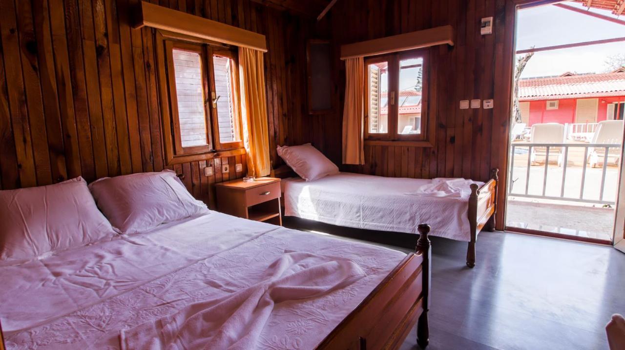 Hotel Toll Garden
